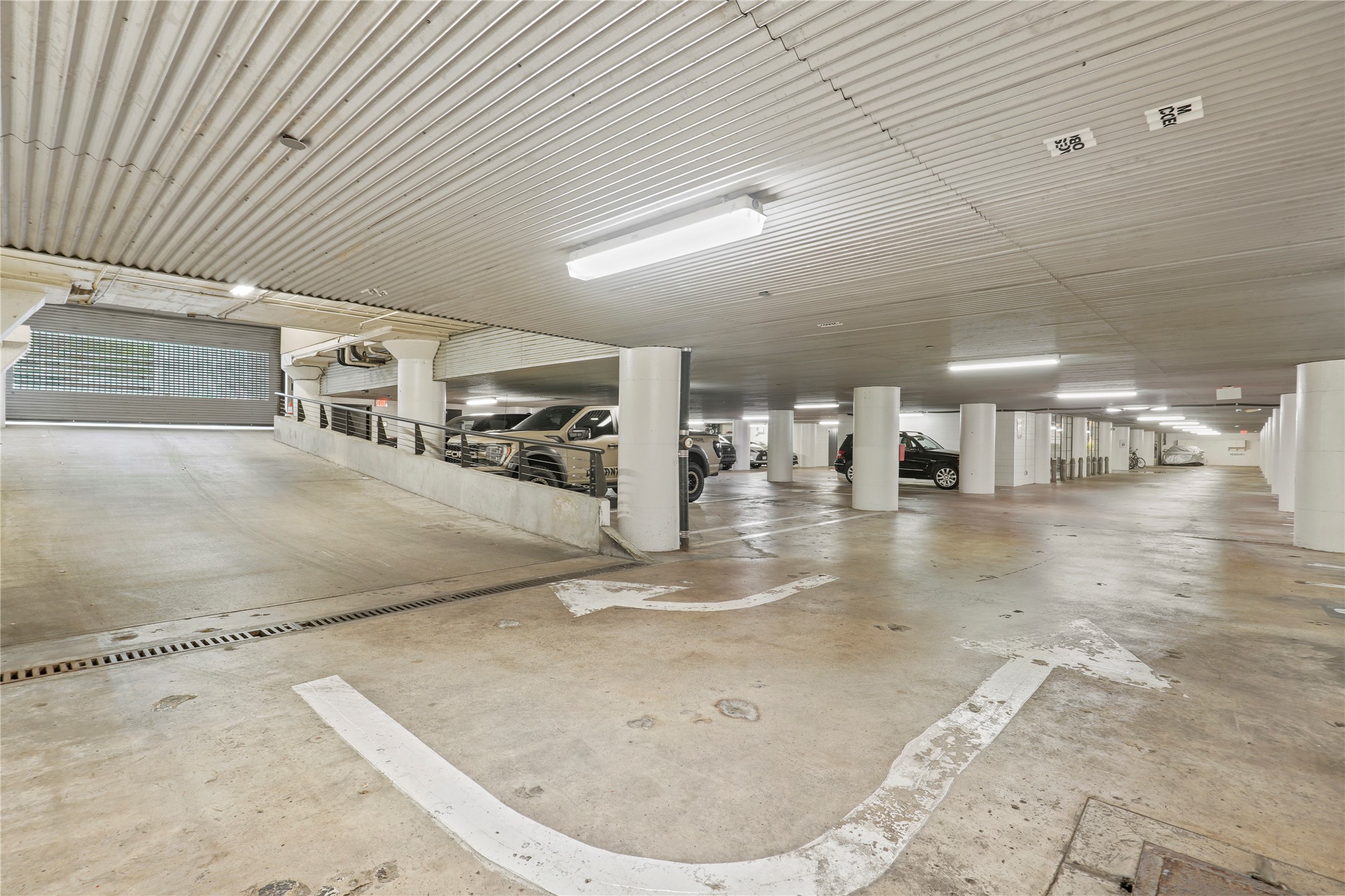 2220 Canton Street Dallas TX 75201