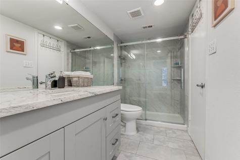 4338 Hartford Street Dallas TX 75219