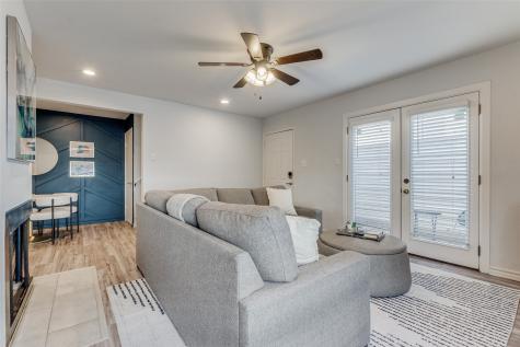 4338 Hartford Street Dallas TX 75219