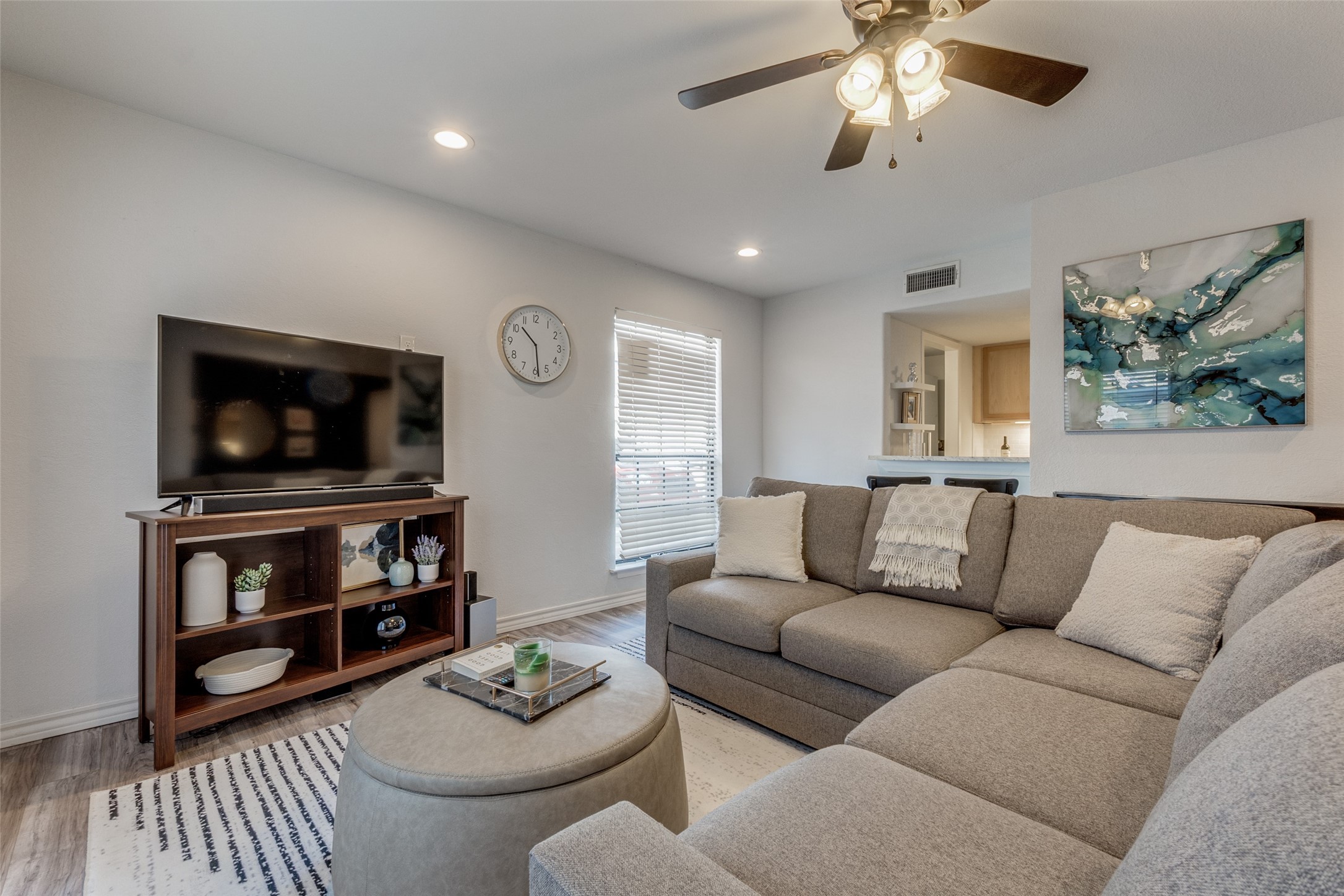 4338 Hartford Street Dallas TX 75219