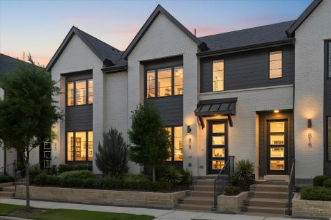 818 Trace Hawk Lane Arlington TX 76005