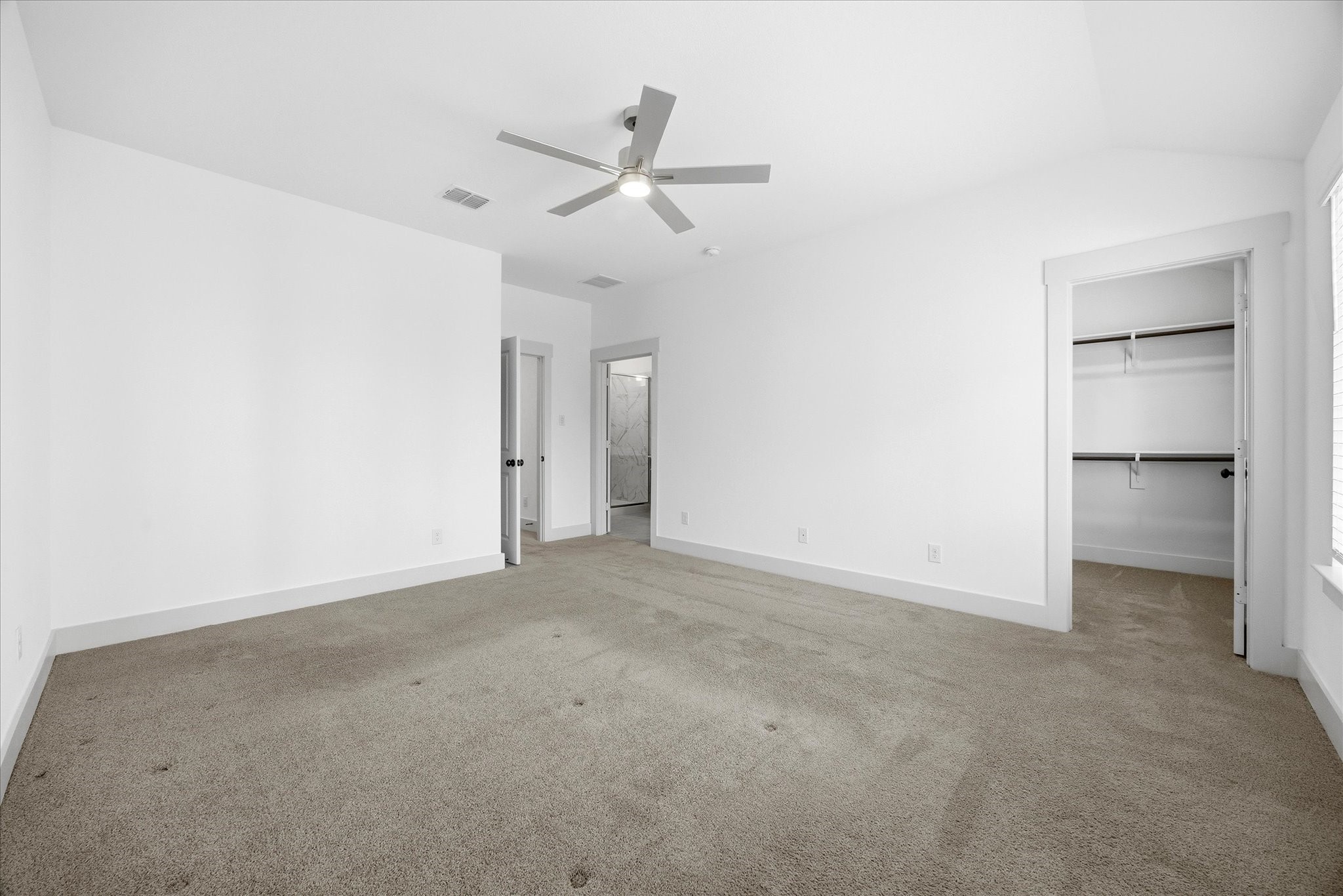 818 Trace Hawk Lane Arlington TX 76005