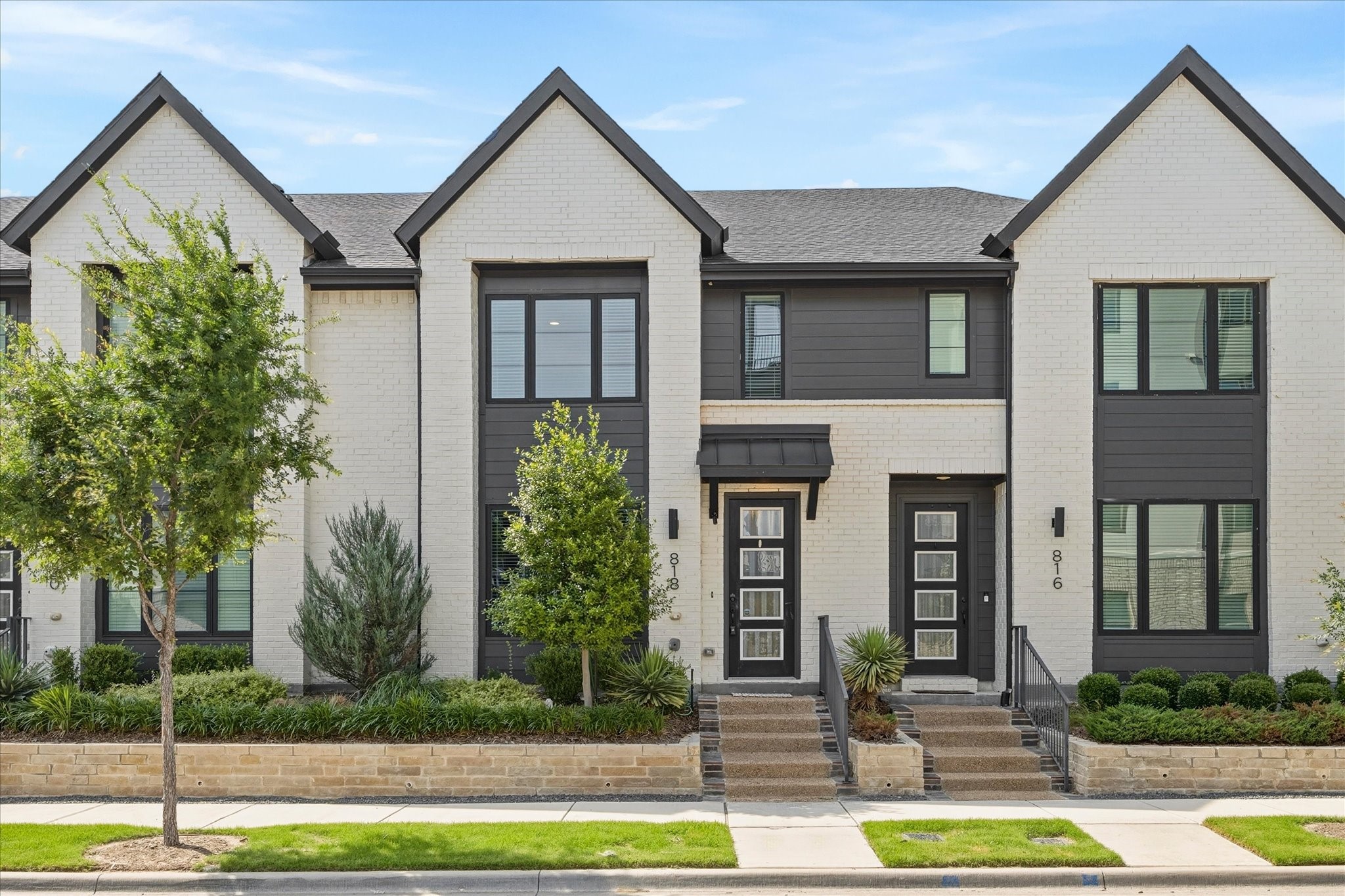 818 Trace Hawk Lane Arlington TX 76005