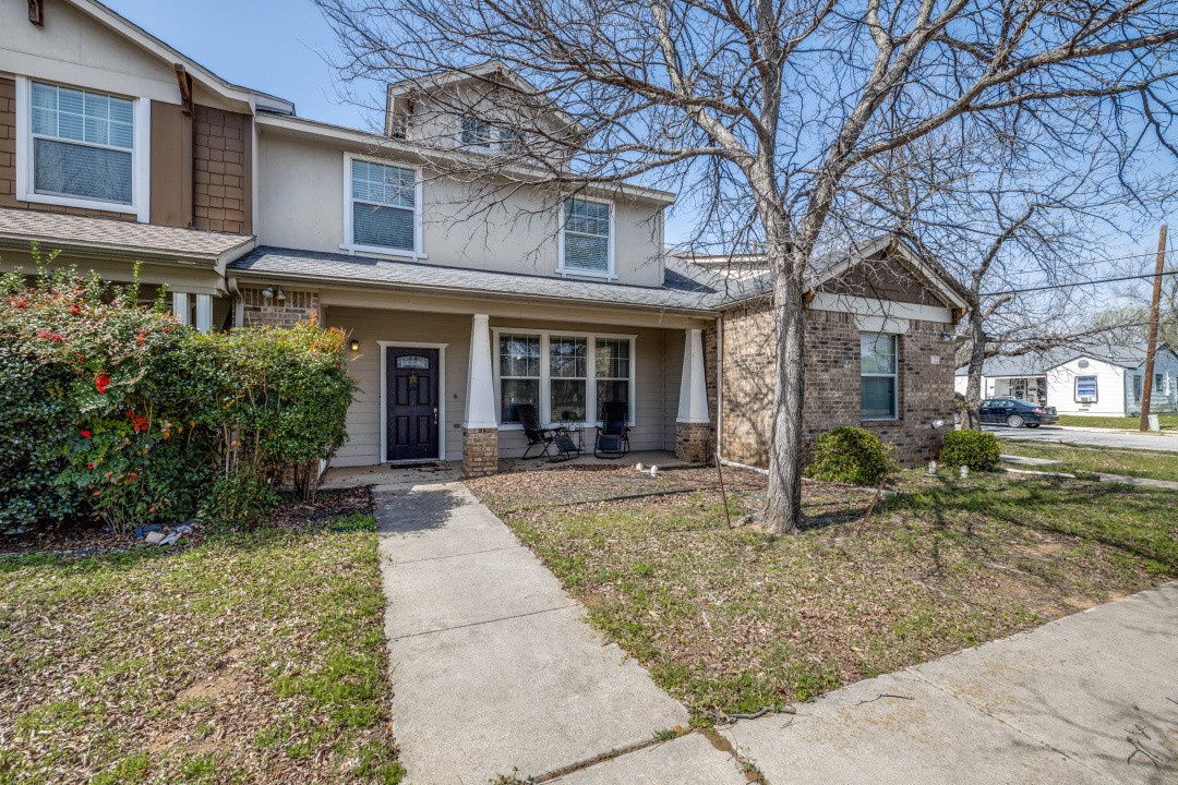 720 N Center Street Arlington TX 76011