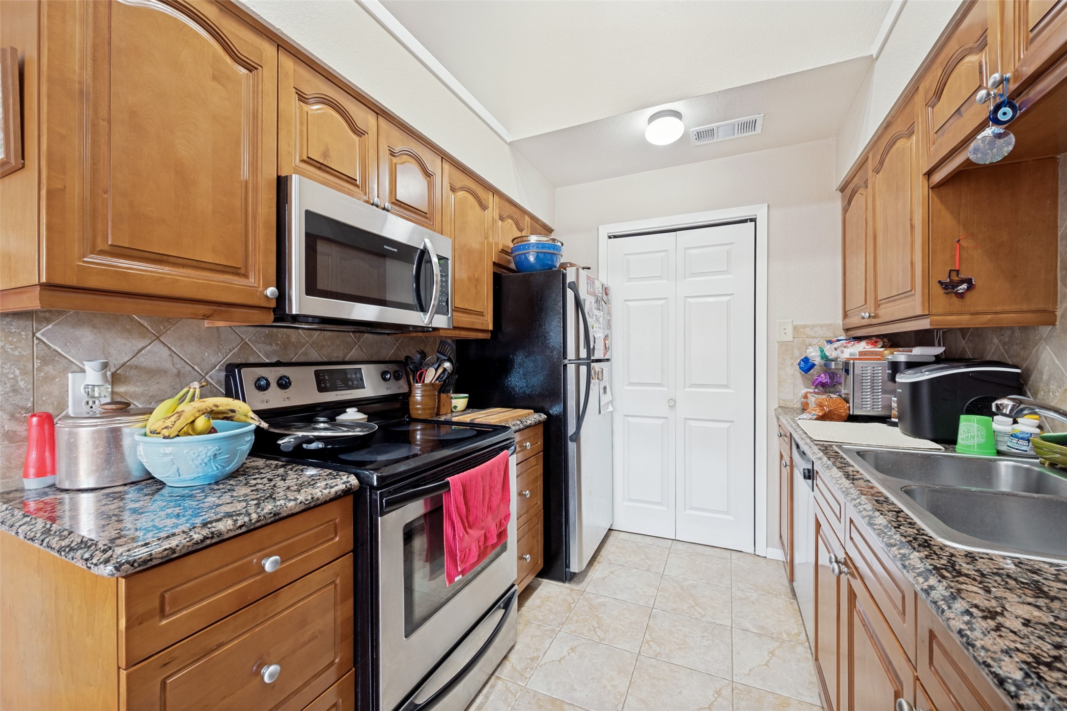 5644 Cedar Creek Drive Benbrook TX 76109