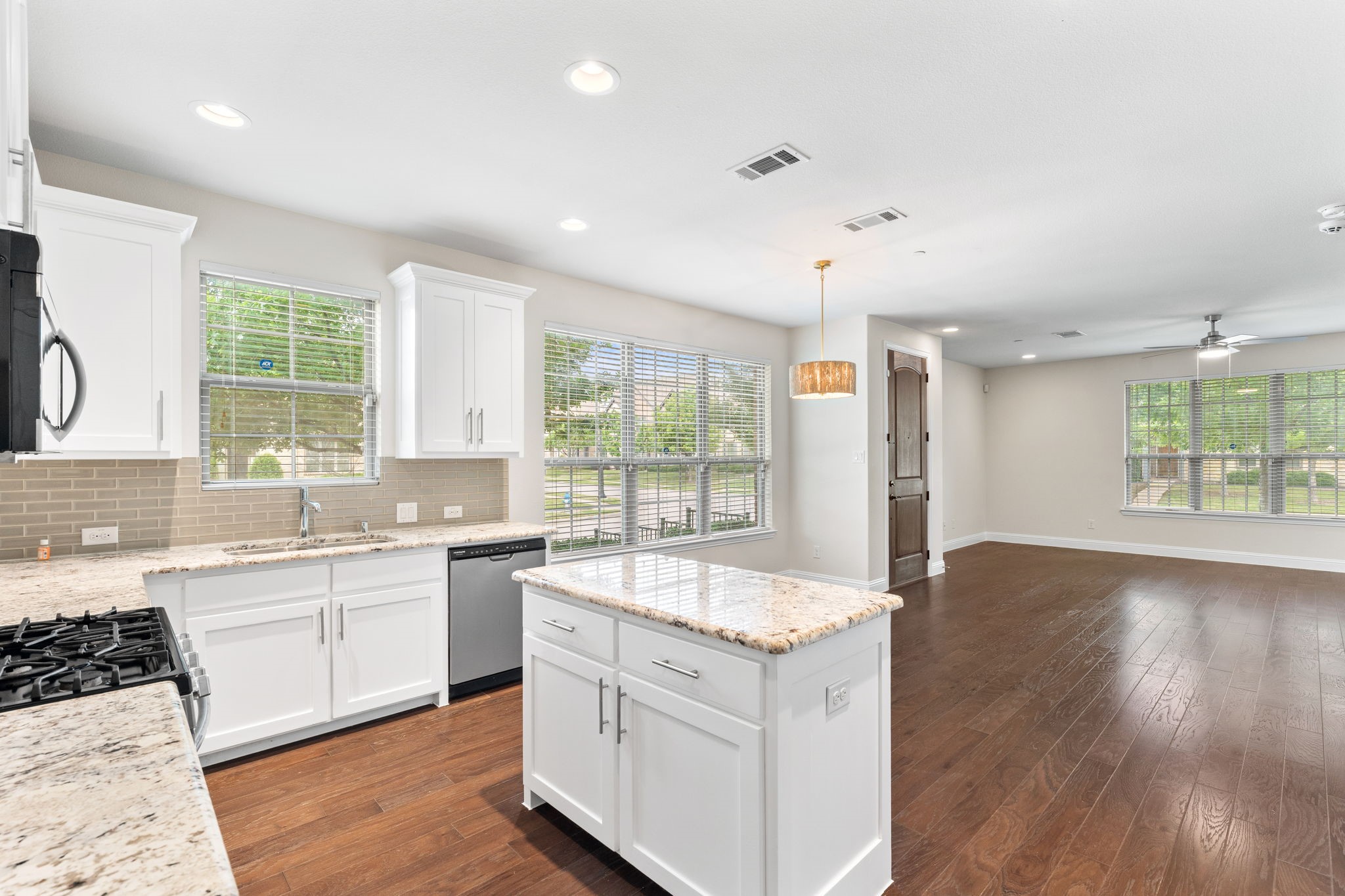 2321 Jameson Lane Mckinney TX 75070