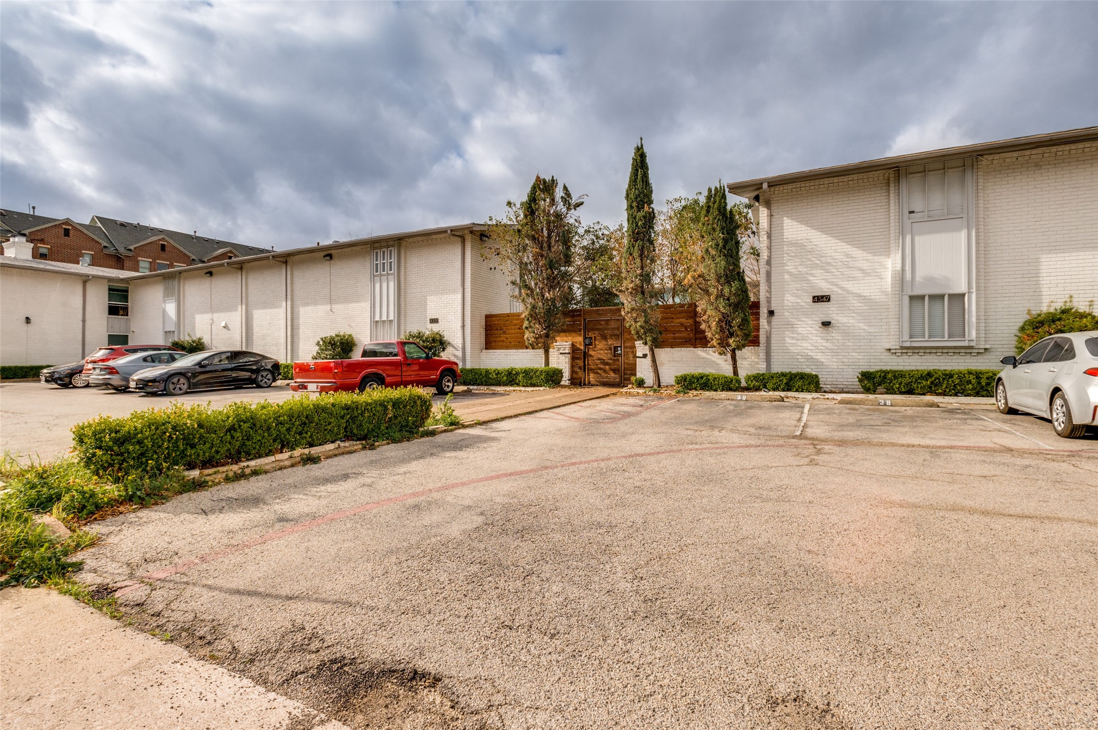 4347 Dickason Avenue Dallas TX 75219