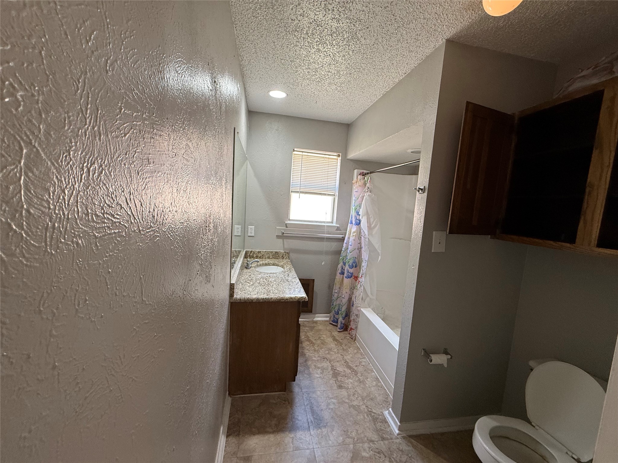 818 Clarissa Place Garland TX 75040