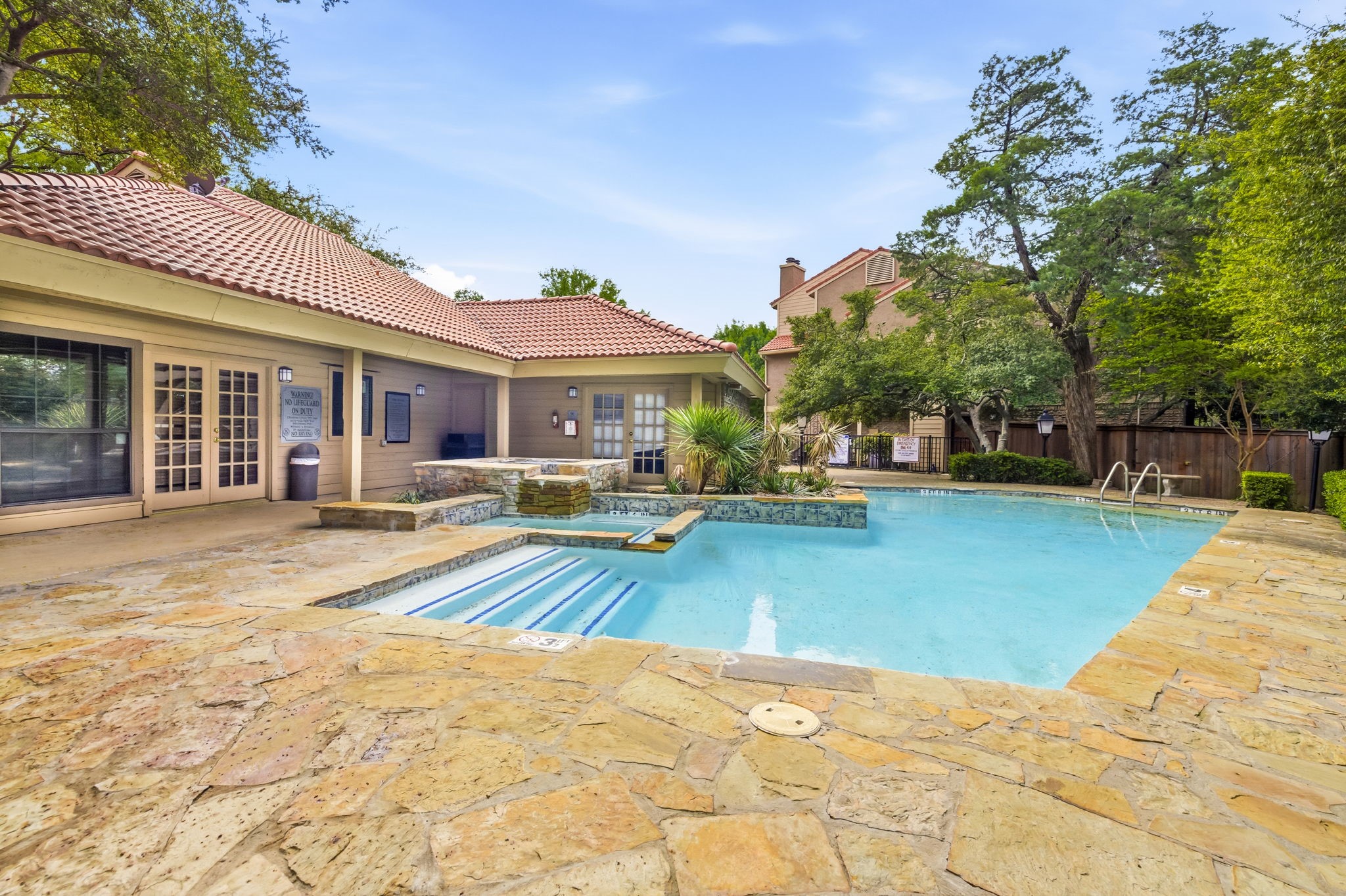5200 Martel Avenue Dallas TX 75206