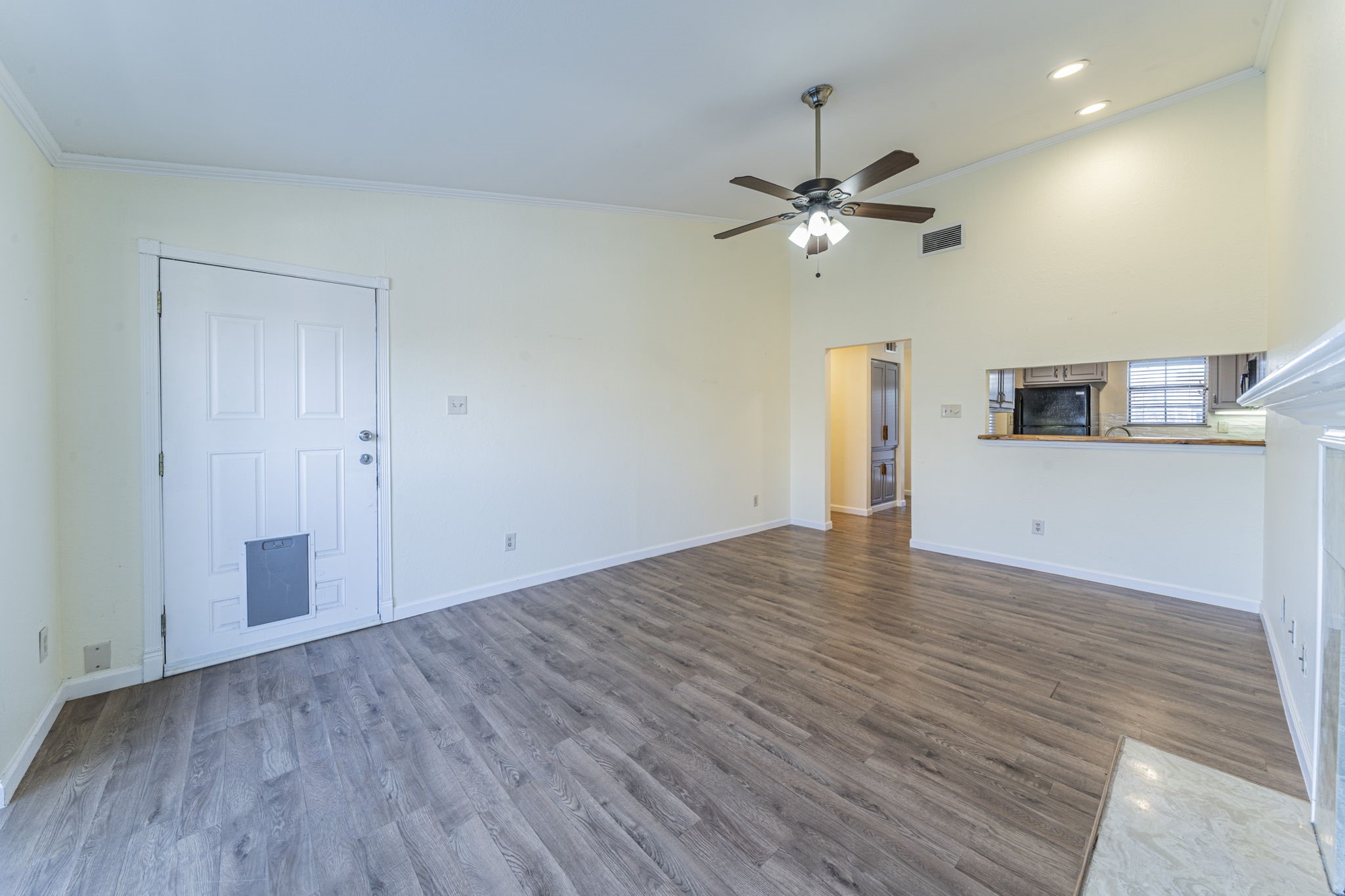 2733 Silver Creek Drive Arlington TX 76006