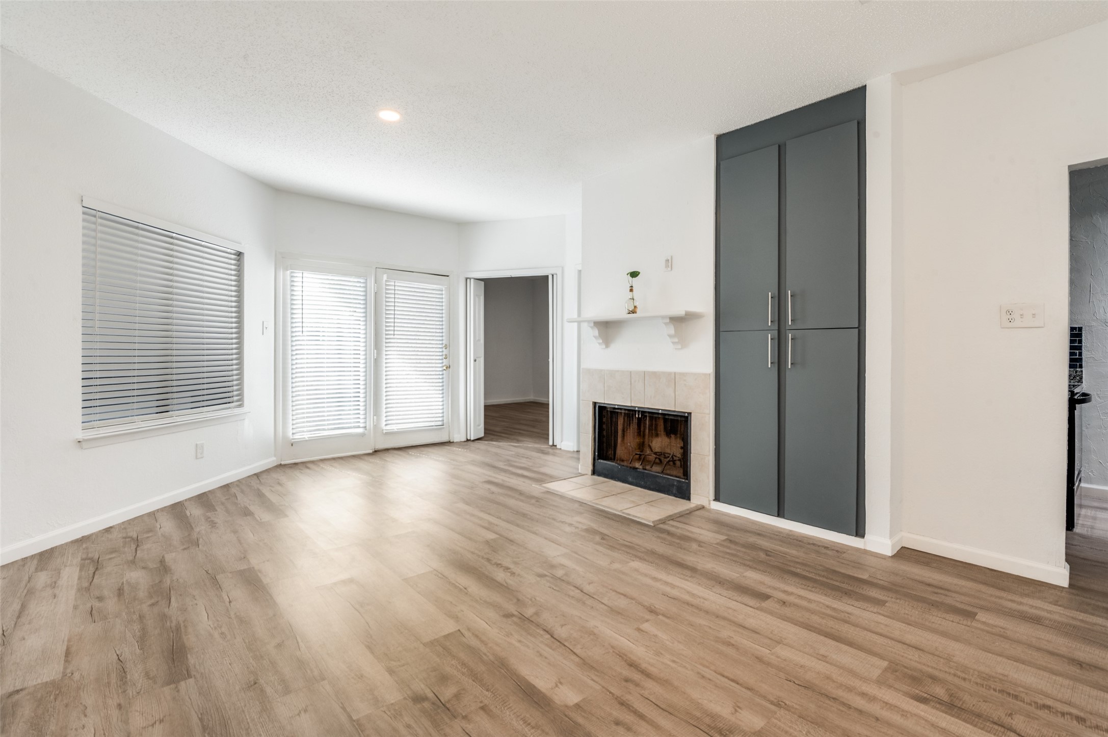 5550 Spring Valley Road Dallas TX 75254