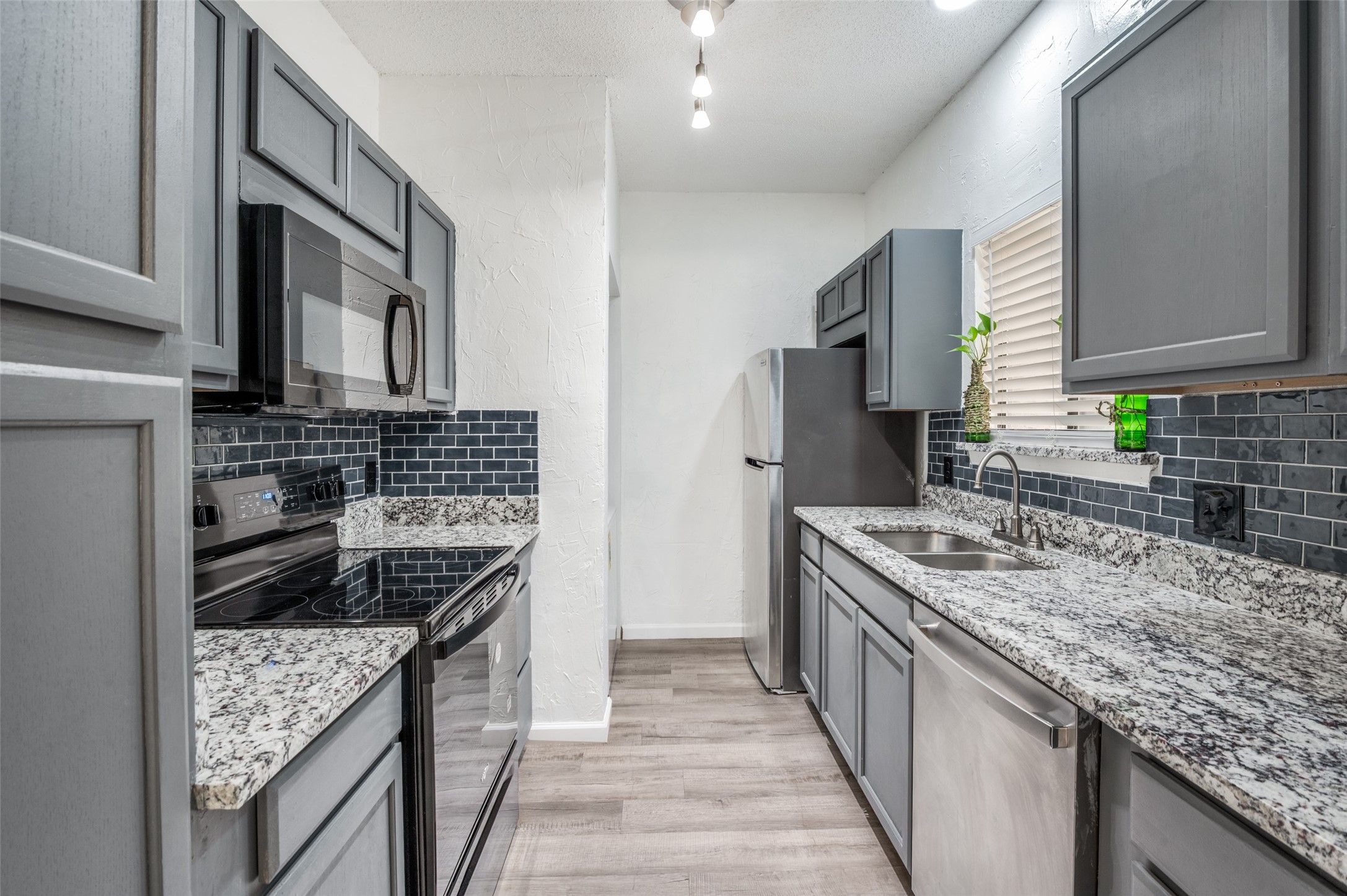 5550 Spring Valley Road Dallas TX 75254
