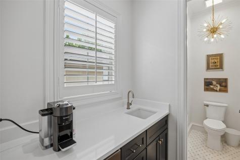 3827 Holland Avenue Dallas TX 75219