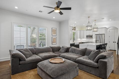 3827 Holland Avenue Dallas TX 75219