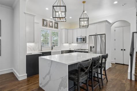3827 Holland Avenue Dallas TX 75219