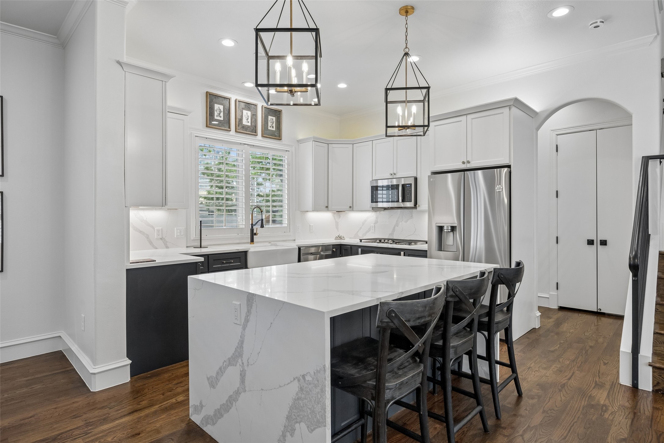3827 Holland Avenue Dallas TX 75219