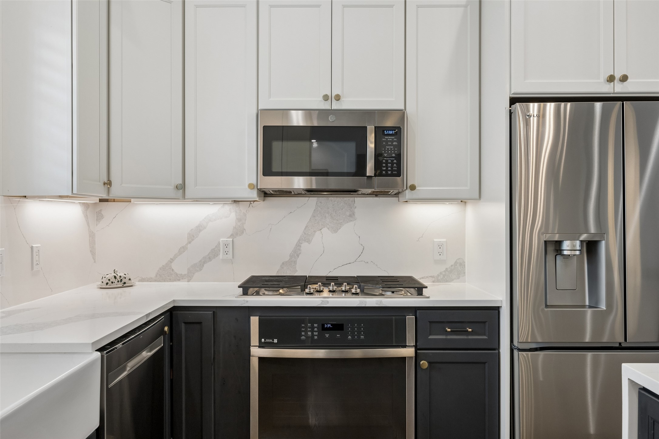 3827 Holland Avenue Dallas TX 75219
