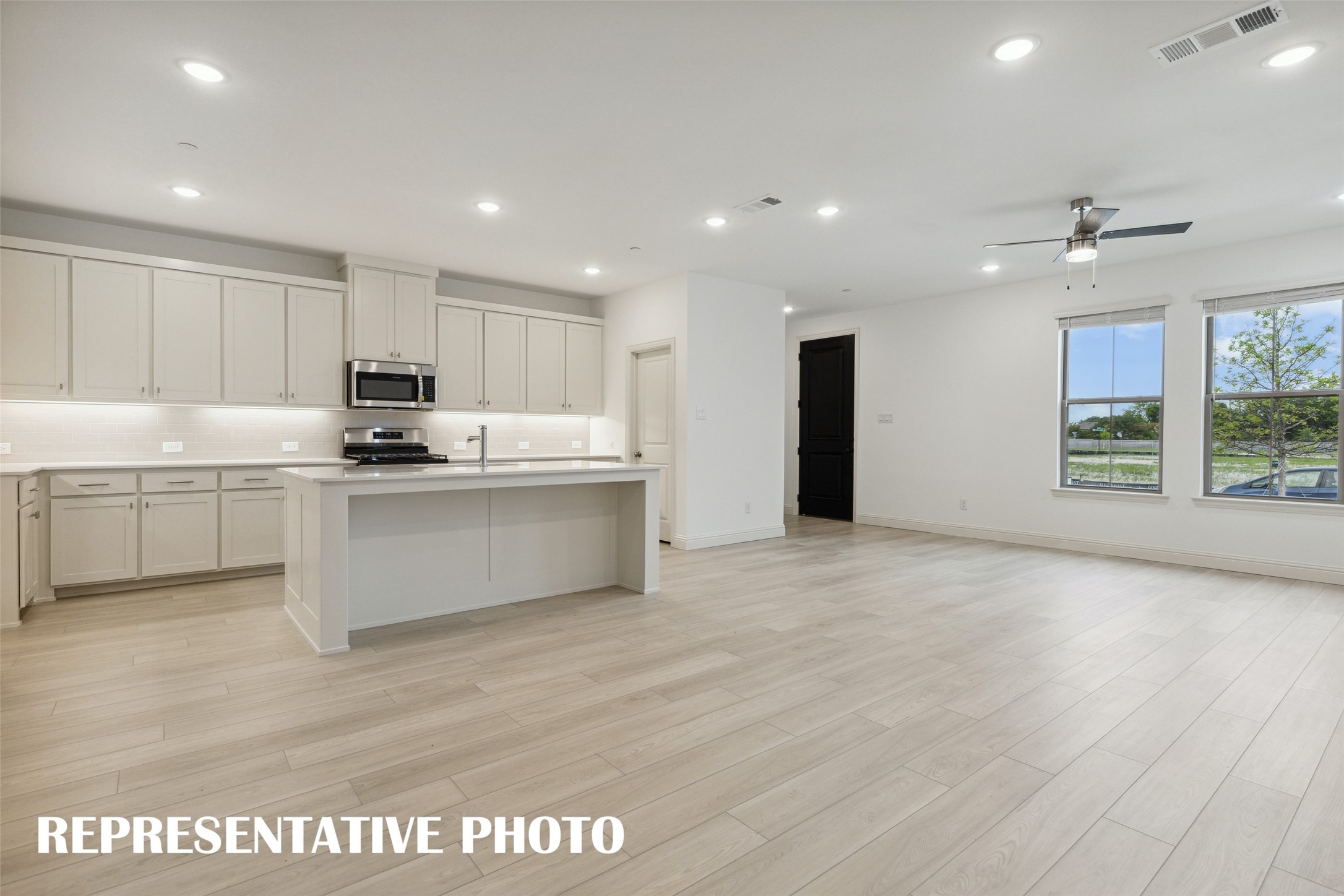 1015 Magdalena Way Midlothian TX 76065