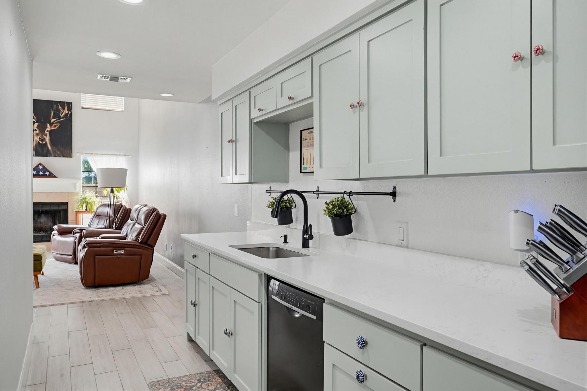 322 W Harwood Road Hurst TX 76054