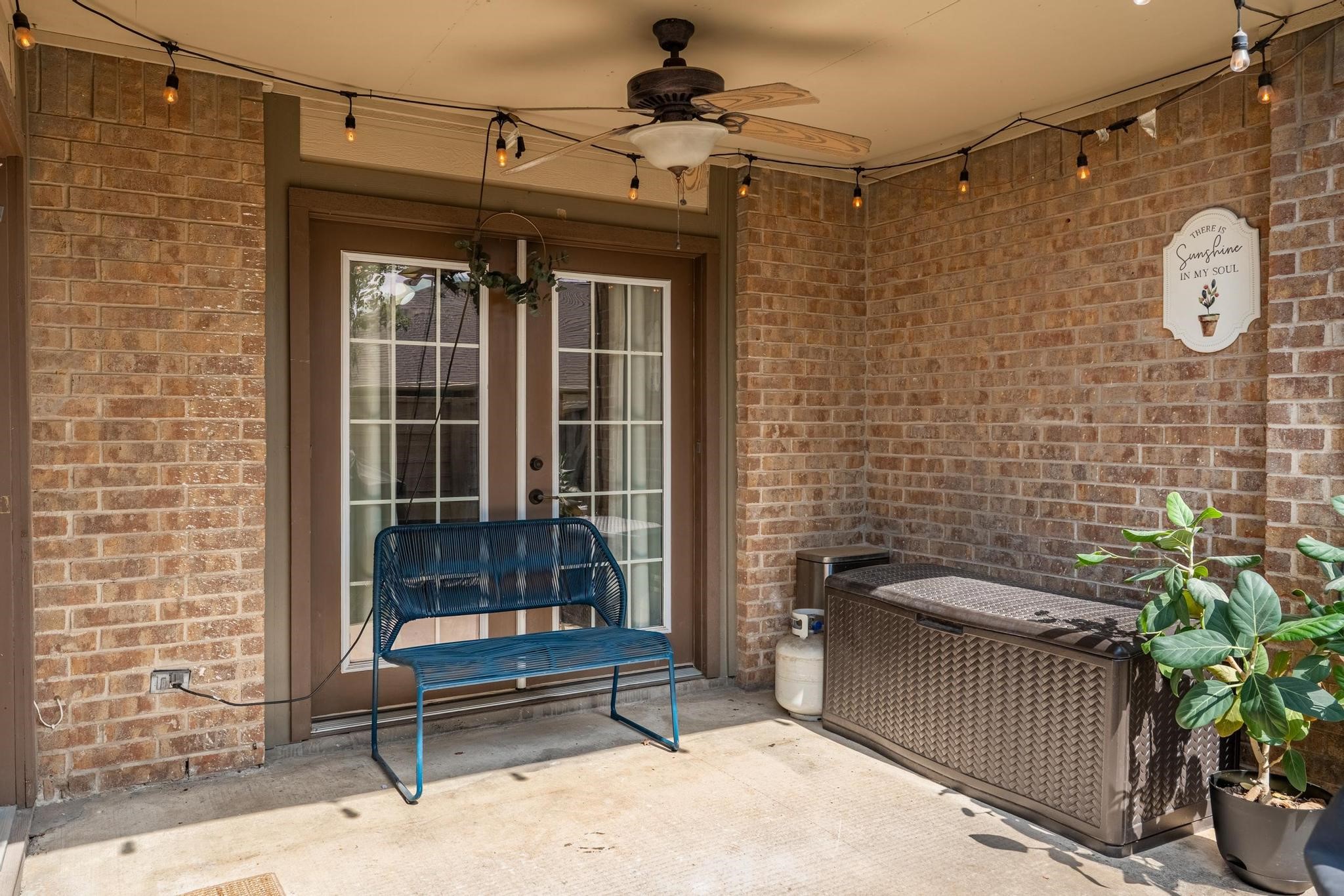 322 W Harwood Road Hurst TX 76054