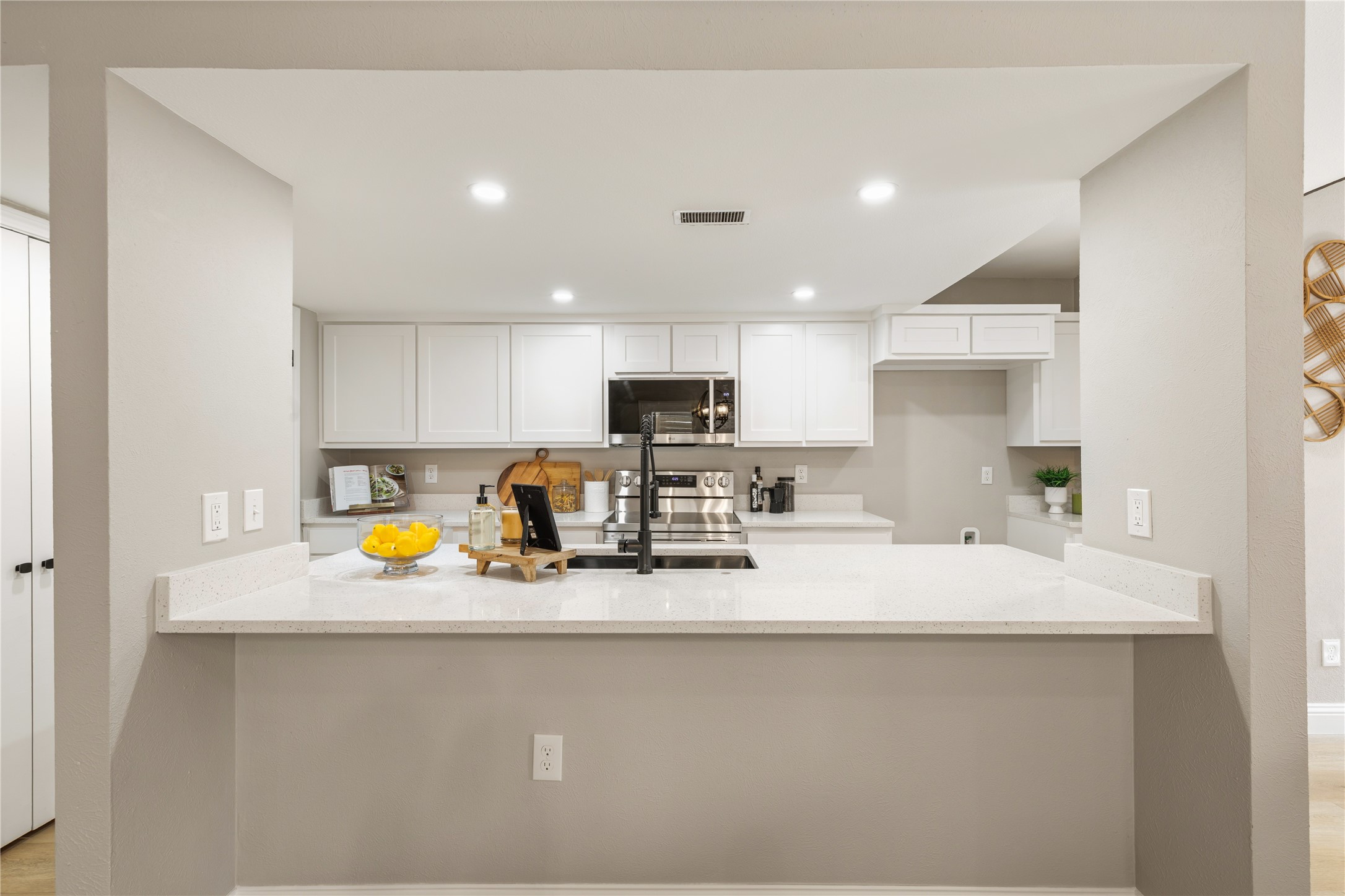 3219 Elizabeth Street Dallas TX 75204