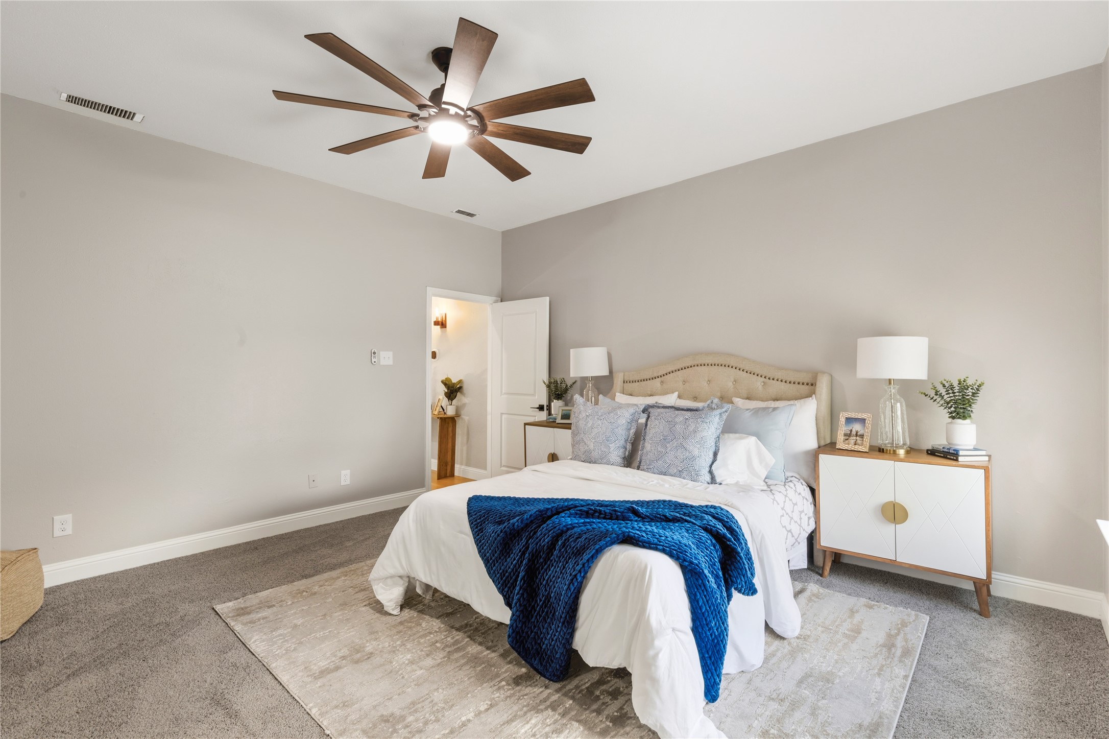 3219 Elizabeth Street Dallas TX 75204