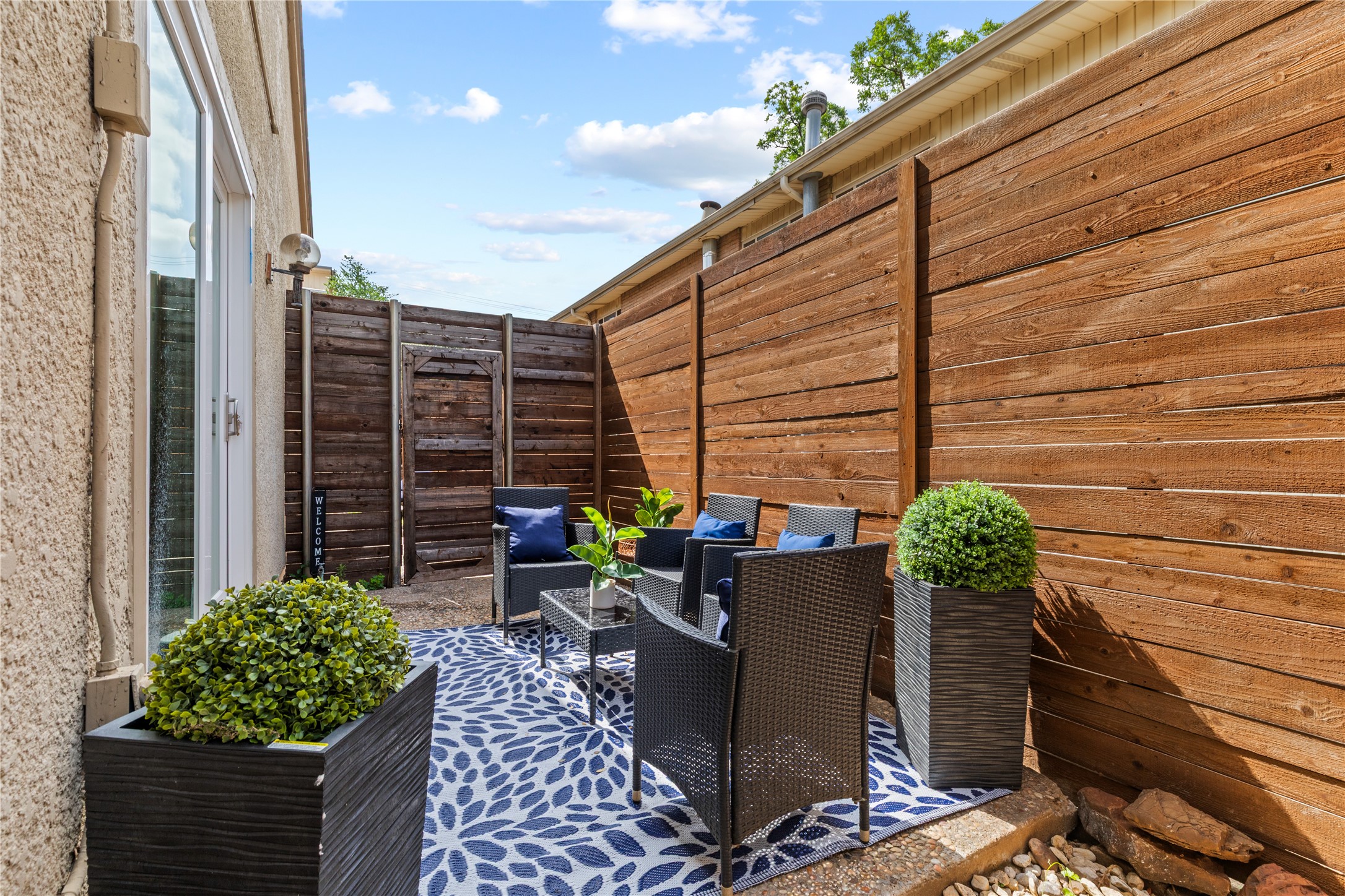 3219 Elizabeth Street Dallas TX 75204