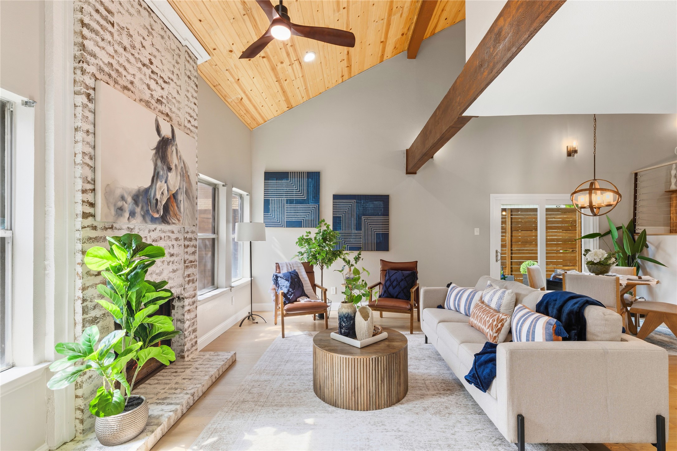 3219 Elizabeth Street Dallas TX 75204