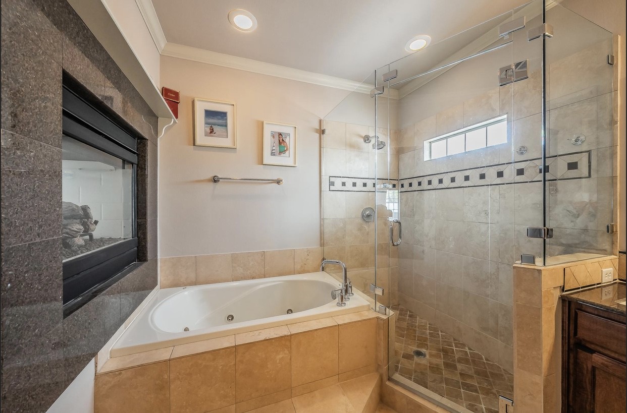 3827 Holland Avenue Dallas TX 75219