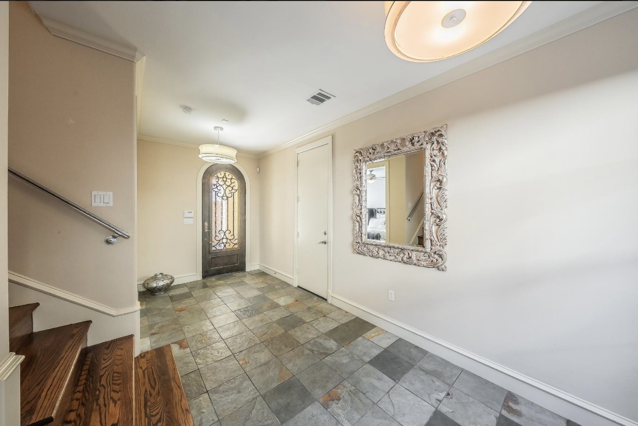 3827 Holland Avenue Dallas TX 75219
