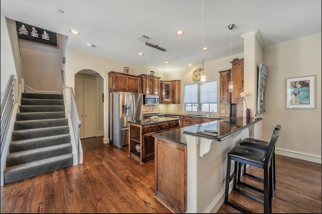 3827 Holland Avenue Dallas TX 75219