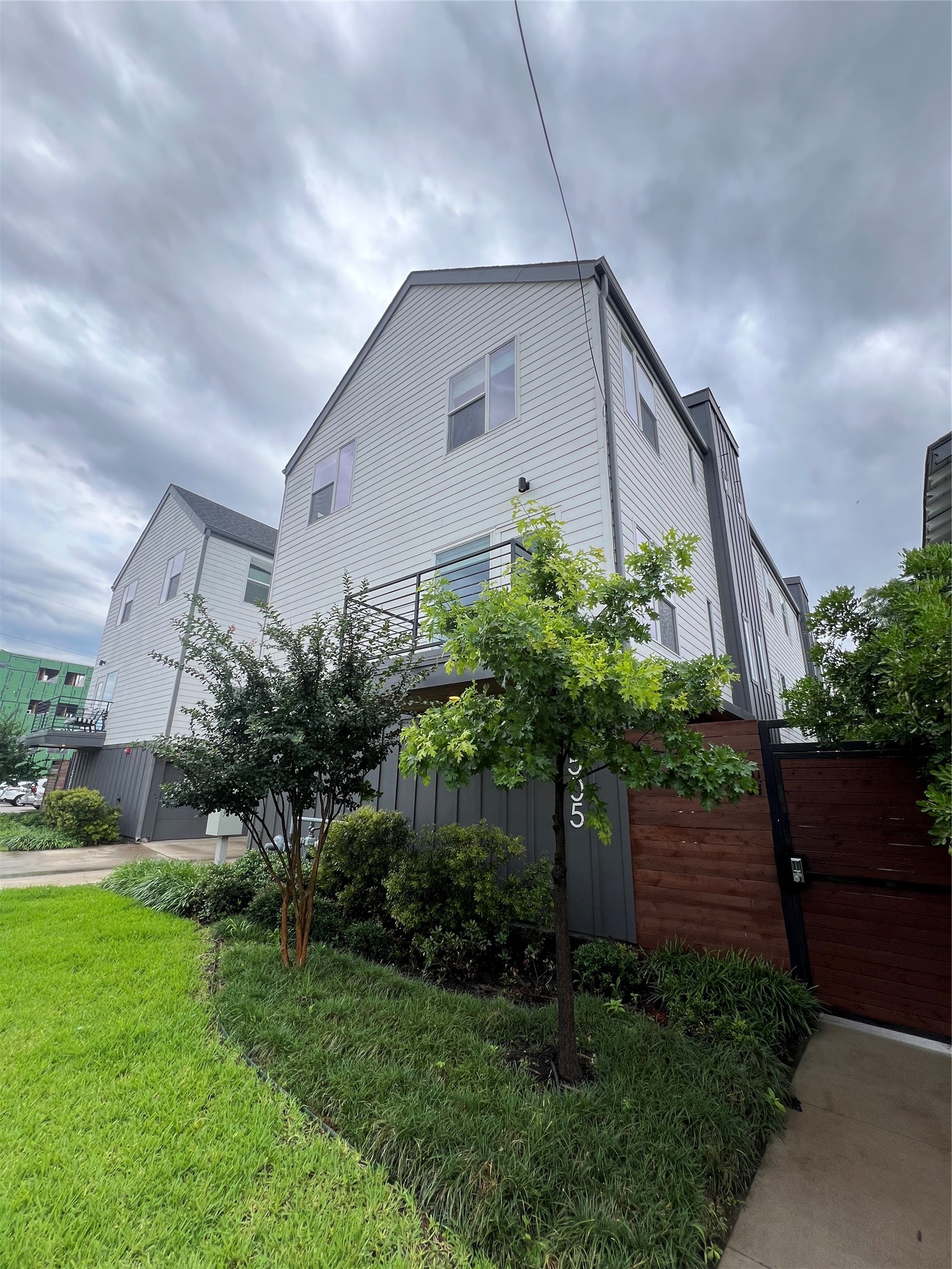 1505 N Garrett Avenue Dallas TX 75206