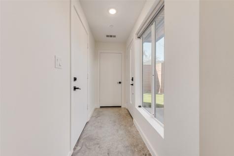 1505 N Garrett Avenue Dallas TX 75206