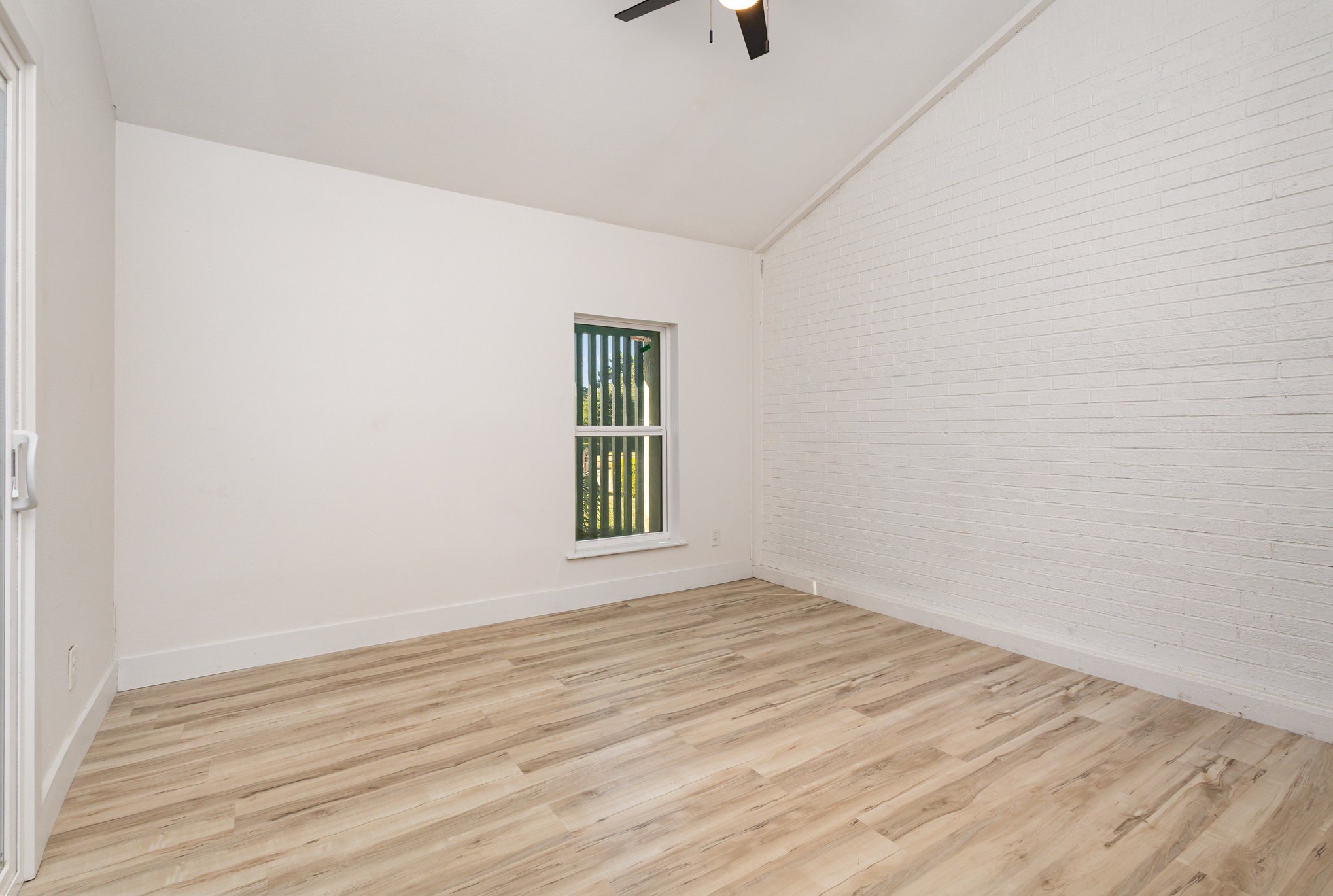 4140 Towngate Boulevard Garland TX 75041