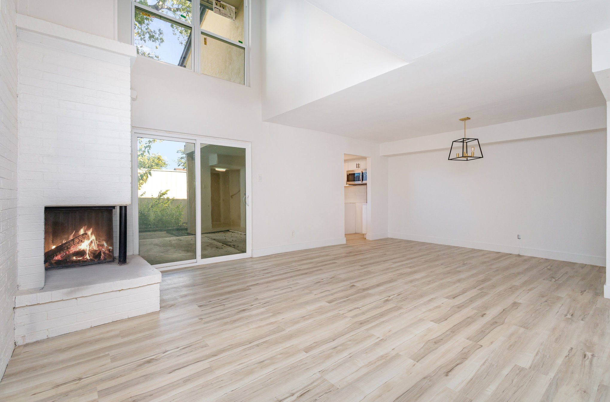 4140 Towngate Boulevard Garland TX 75041