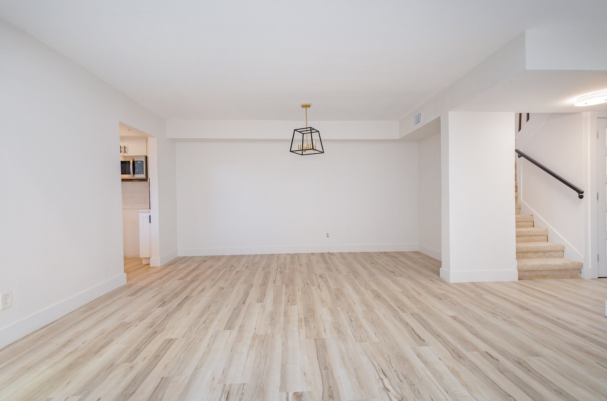 4140 Towngate Boulevard Garland TX 75041