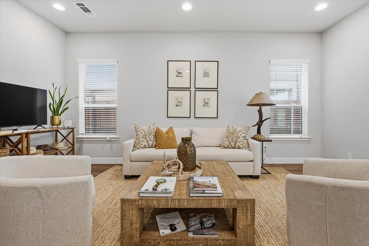 6346 Oakbend Circle Fort Worth TX 76132