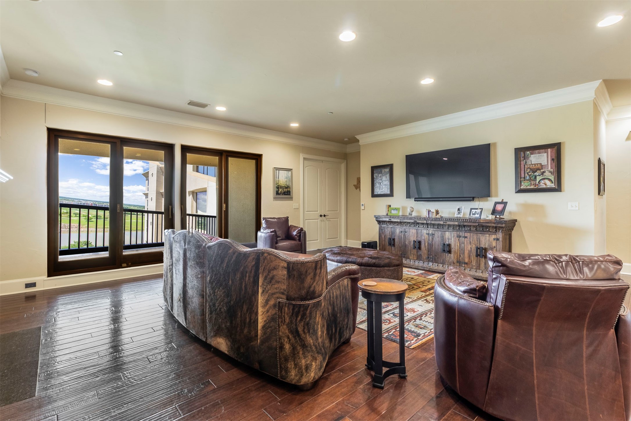 501 Samuels Avenue Fort Worth TX 76102