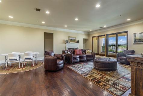 501 Samuels Avenue Fort Worth TX 76102
