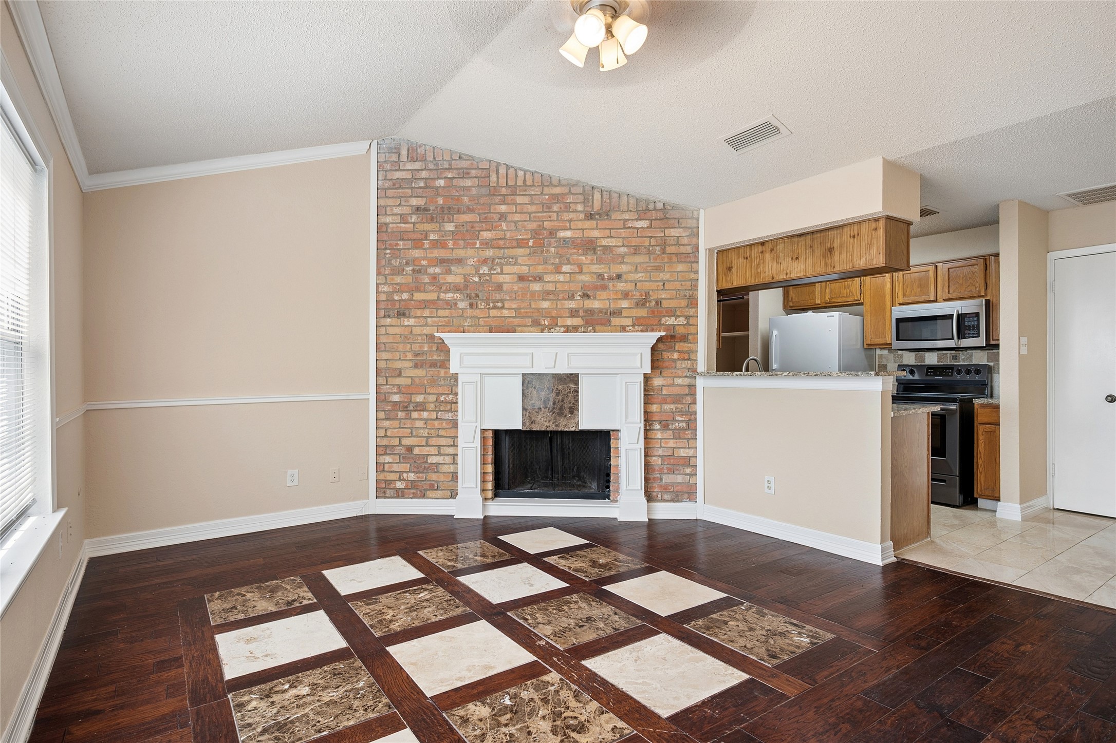 2400 Jupiter Road Plano TX 75074