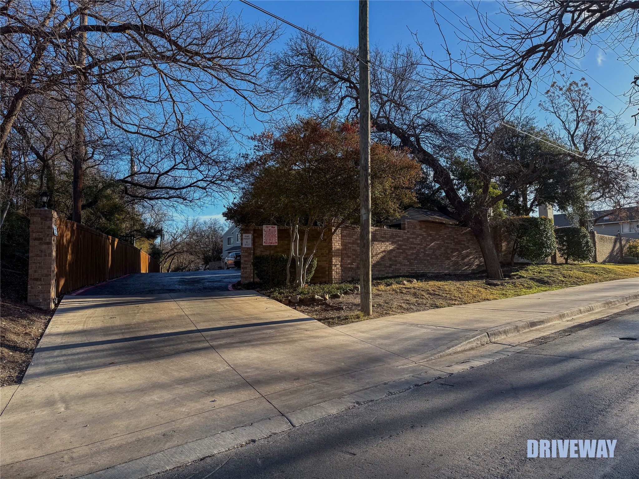 7450 Holly Hill Drive Dallas TX 75231