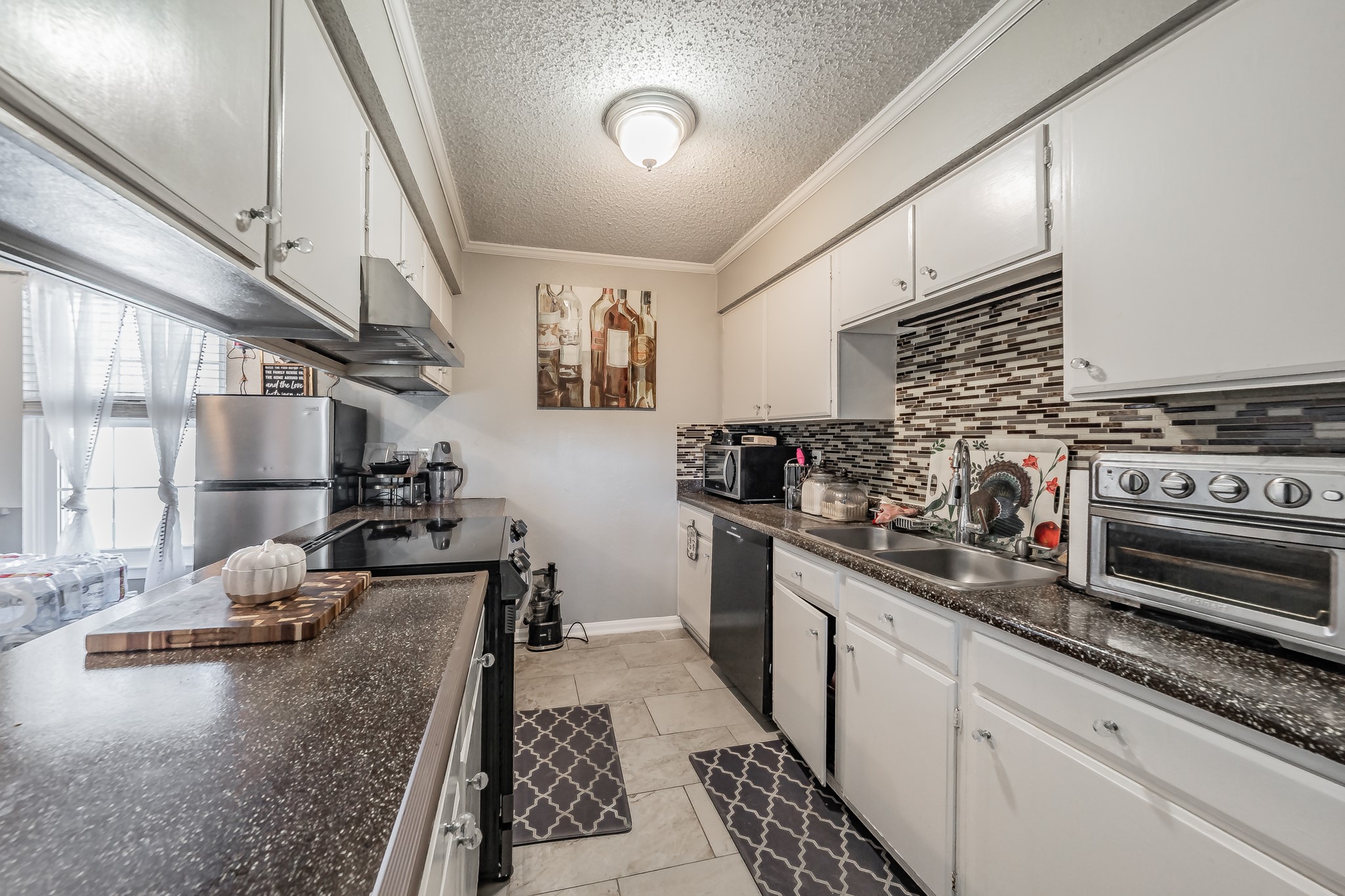 623 Ridgeline Drive Hurst TX 76053