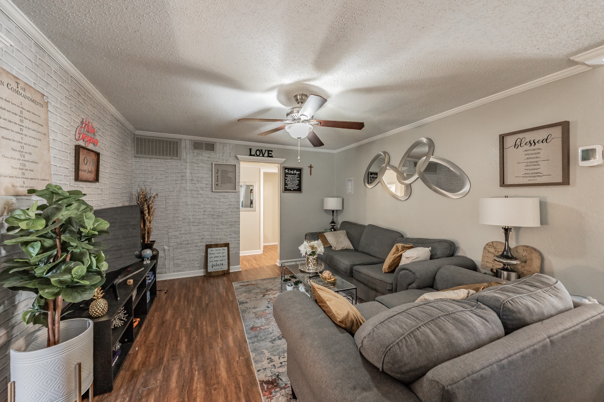 623 Ridgeline Drive Hurst TX 76053
