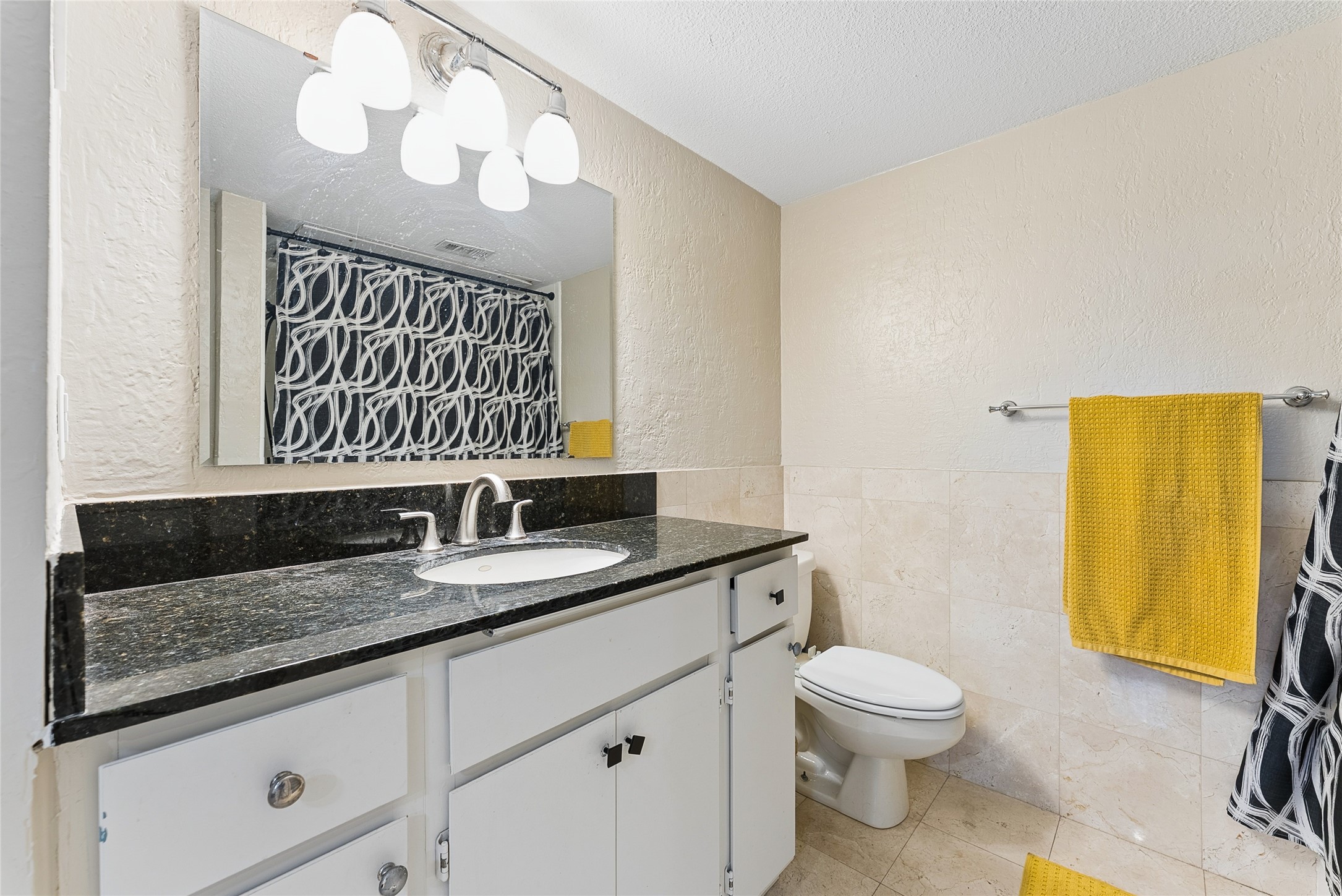 4102 Buena Vista Street Dallas TX 75204
