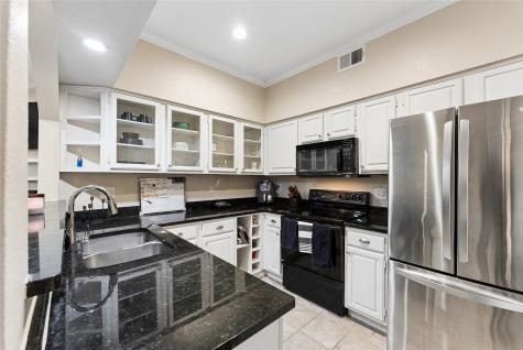 4102 Buena Vista Street Dallas TX 75204
