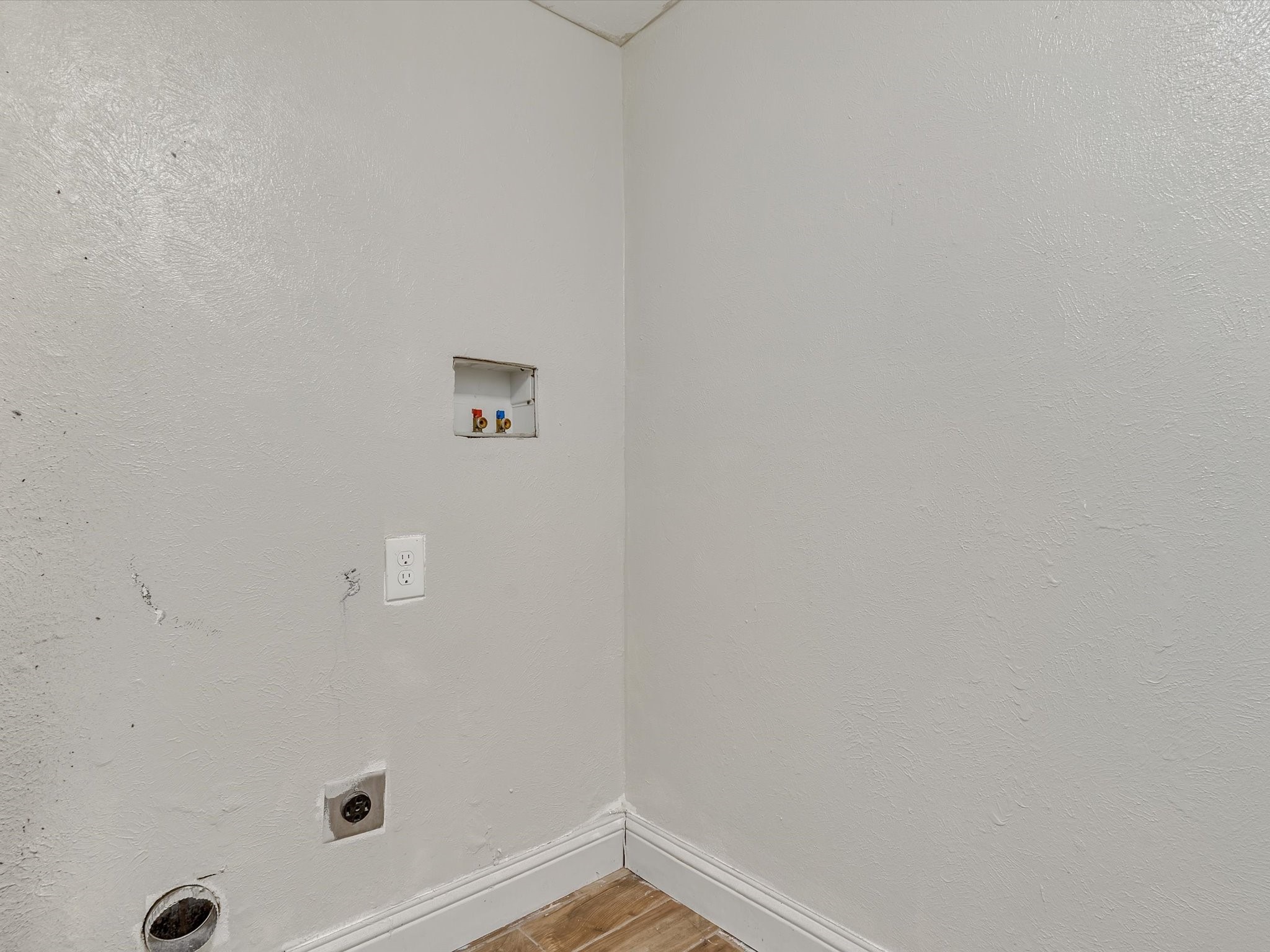 5053 Ridglea Lane Fort Worth TX 76116
