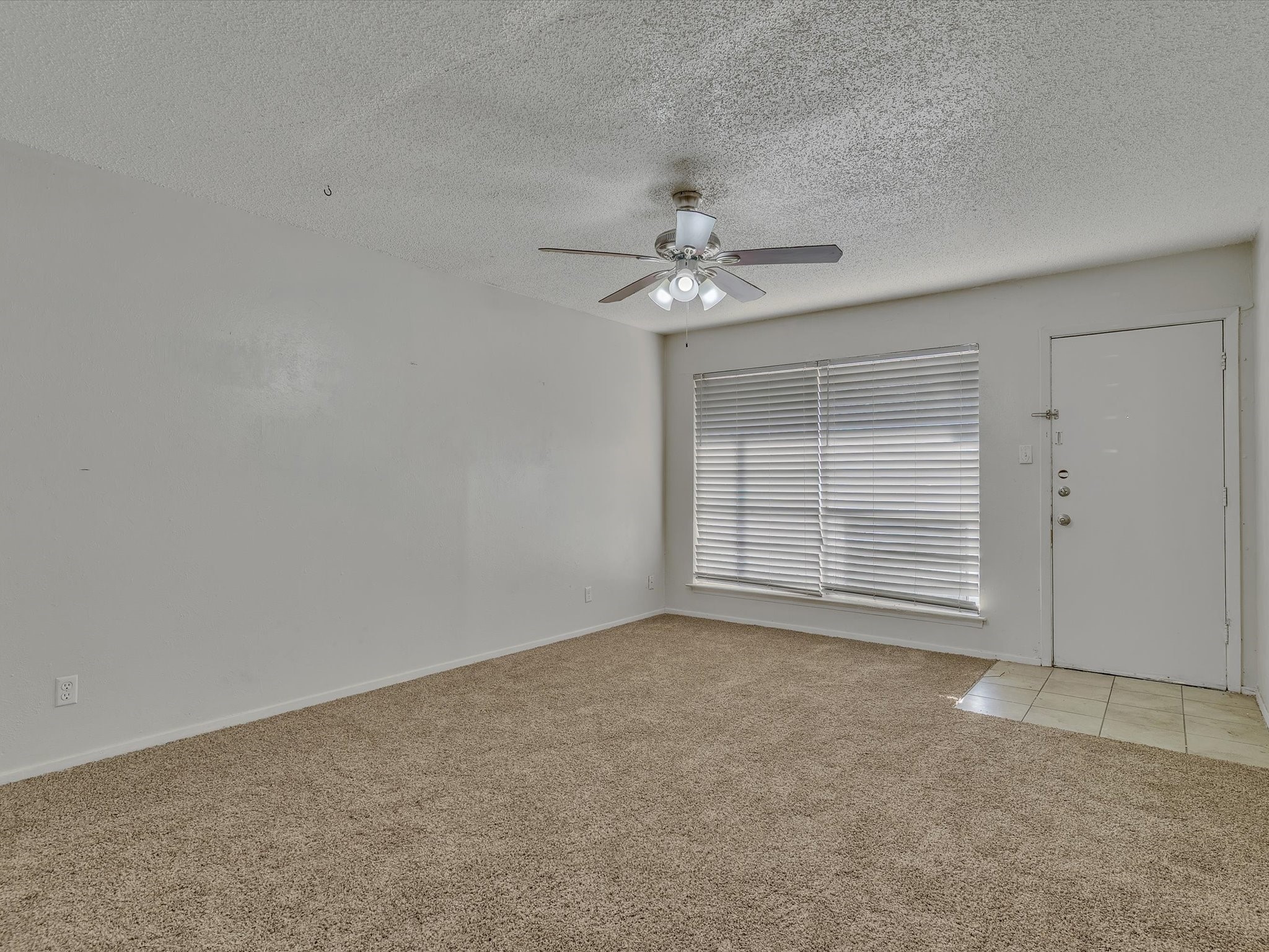 5053 Ridglea Lane Fort Worth TX 76116