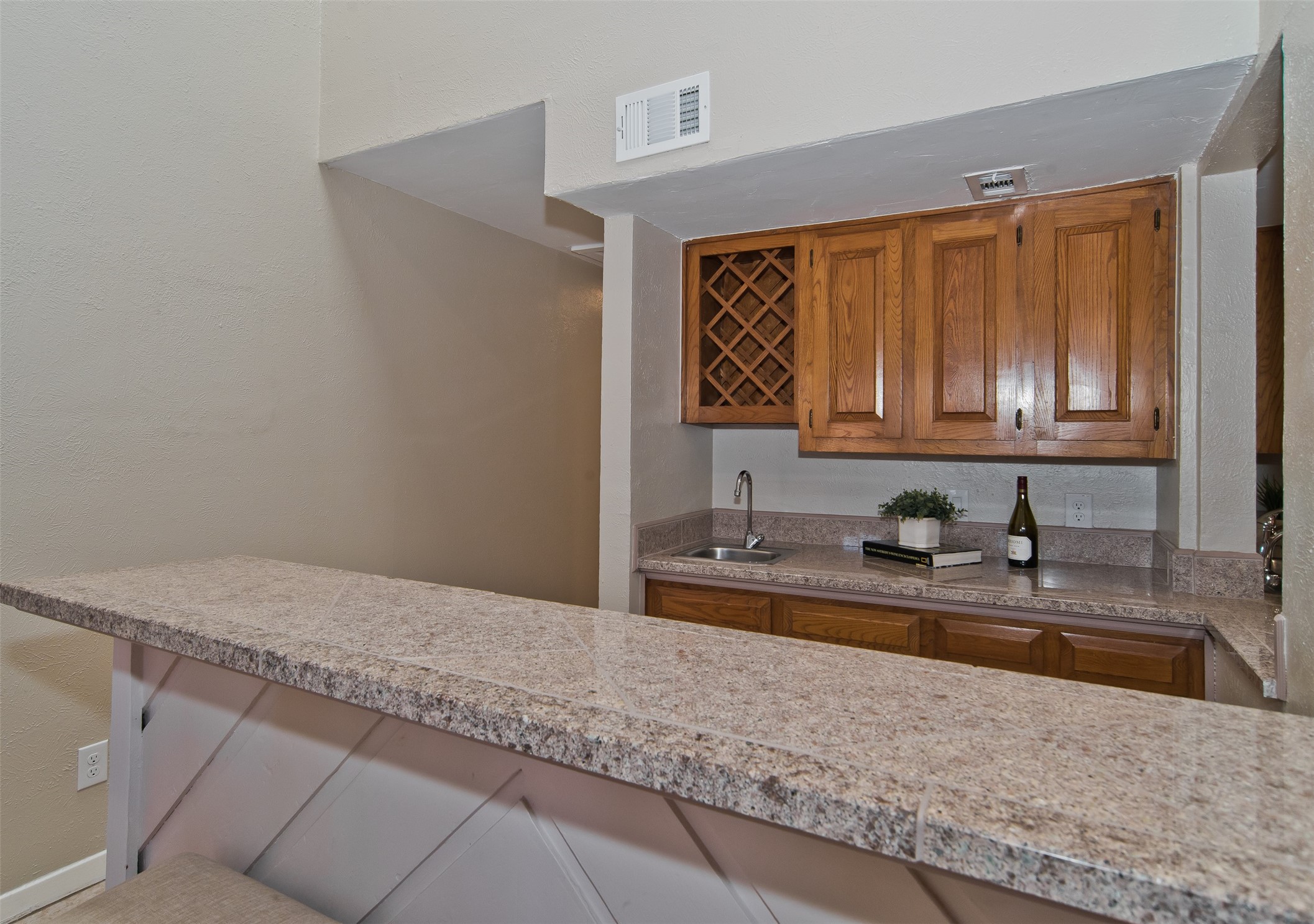 7450 Holly Hill Dallas TX 75231