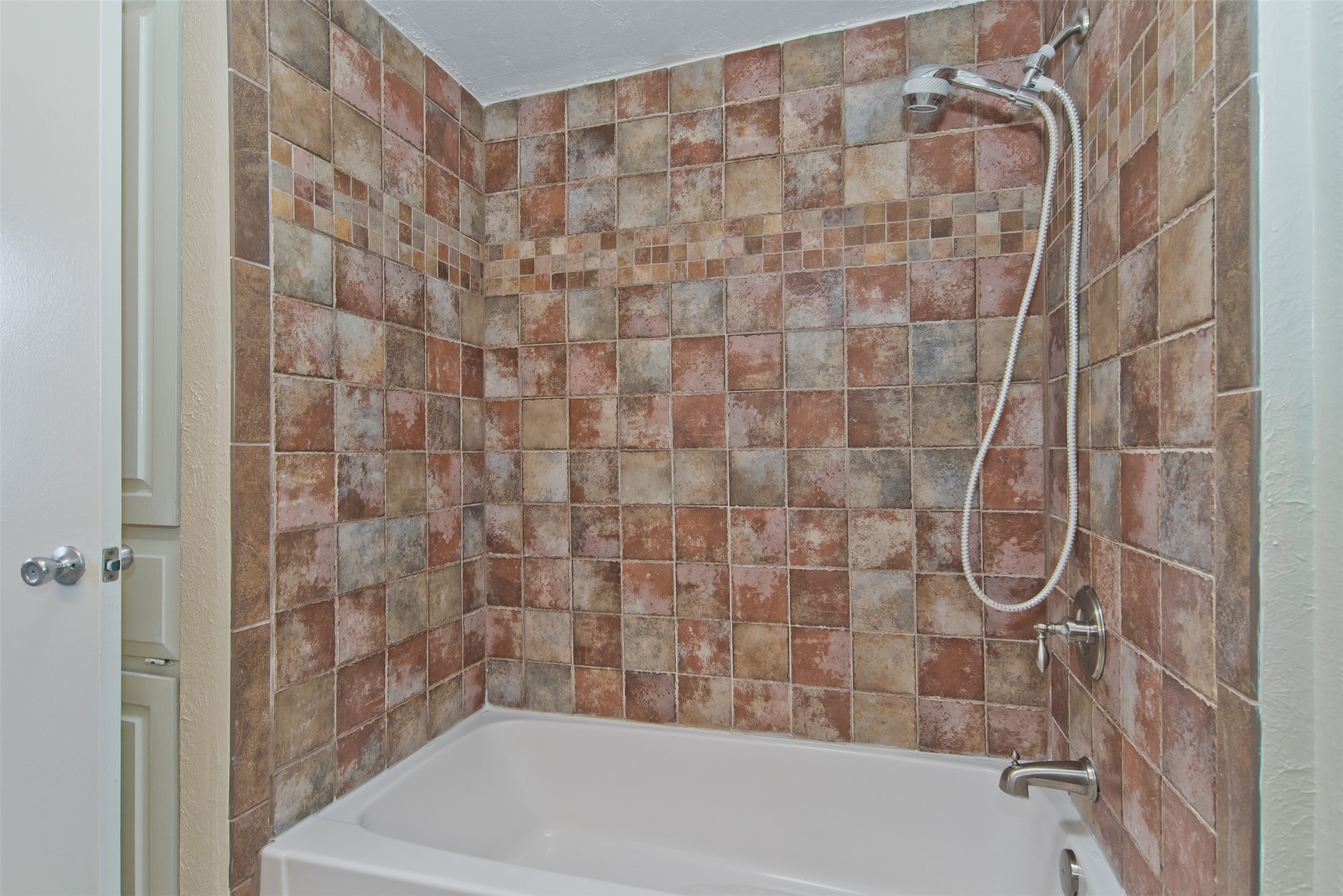 7450 Holly Hill Dallas TX 75231