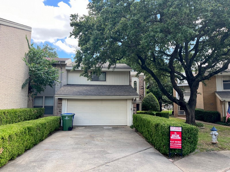 1810 Lakecrest Court Carrollton TX 75006